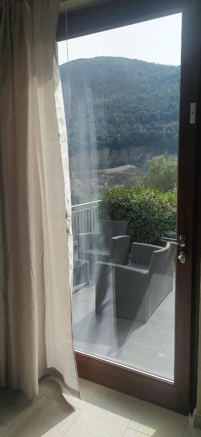 La Pietra 1 E La Pietra 2 * La Spezia